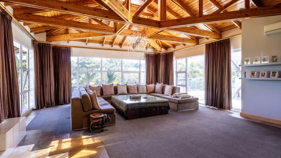 7 Bedroom Property for Sale in Constantia Western Cape